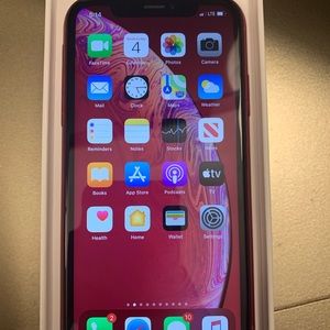 Iphone Xr (READ DESCRIPTION!!)